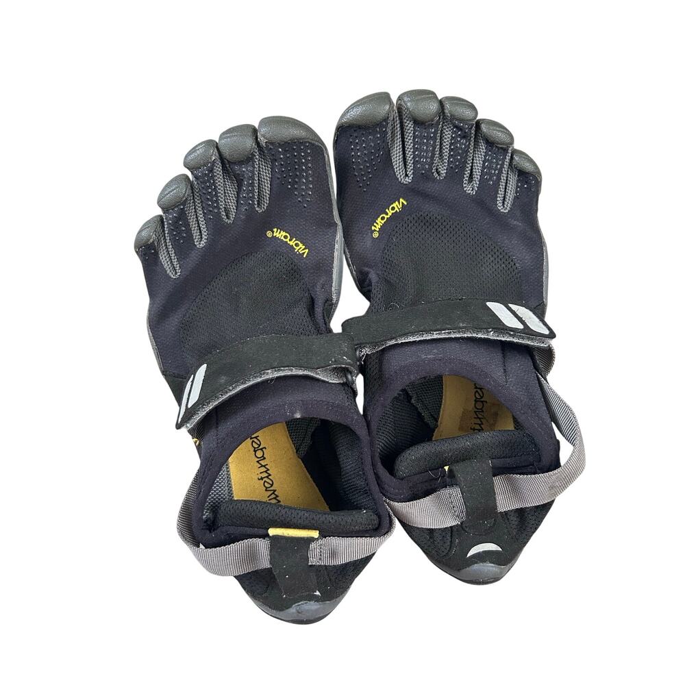Vibram Five Finger Barefoot Shoes Men's black size 43 US 10 10.5 Minimalist